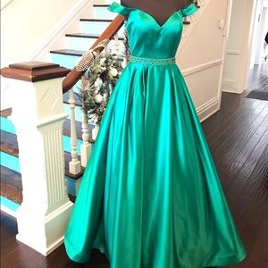 Sherri Hill Prom Dress
